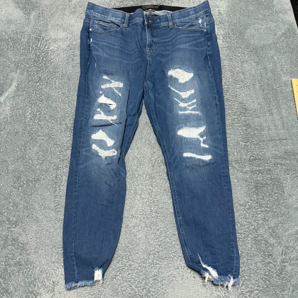 Torrid Jeans Womens 20R (39x26) Blue High Rise Stretch Cropped Distressed